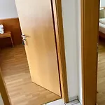 Apartment Am - Gästezimmer *