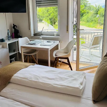 Am - Gaestezimmer *